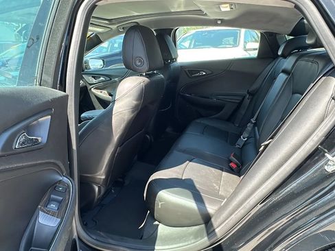Used 2020 Chevrolet Malibu Premier FWD image 13