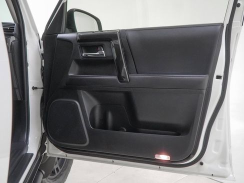 Used 2020 Toyota 4Runner TRD Pro image 38