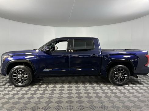 Used 2022 Toyota Tundra Platinum image 10