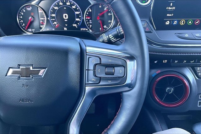 Used 2025 Chevrolet Blazer RS AWD/4WD image 12