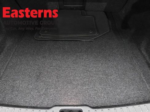 Used 2022 Volvo S60 B5 Momentum image 9