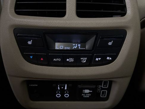 Used 2022 Honda Pilot Touring image 30