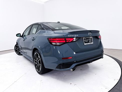 Used 2024 Nissan Sentra SR w/ Trunk Package image 2