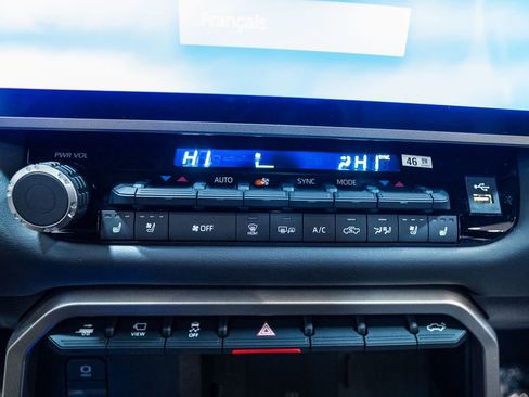 New 2026 Toyota Tundra Platinum image 29