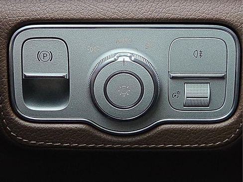 Used 2024 Mercedes-Benz GLE 53 AMG 4MATIC Coupe image 19