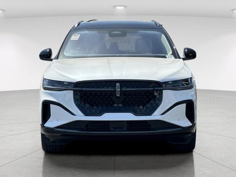 New 2026 Lincoln Nautilus Reserve w/ Jet Appearance Package AWD/4WD image 8