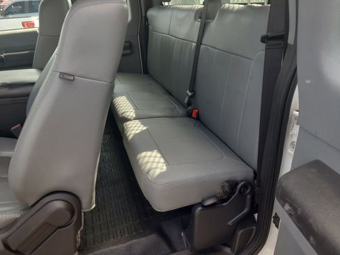 Used 2012 Ford F450 XL w/ PWR Equipment Group image 21