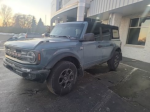 Used 2021 Ford Bronco Big Bend image 2