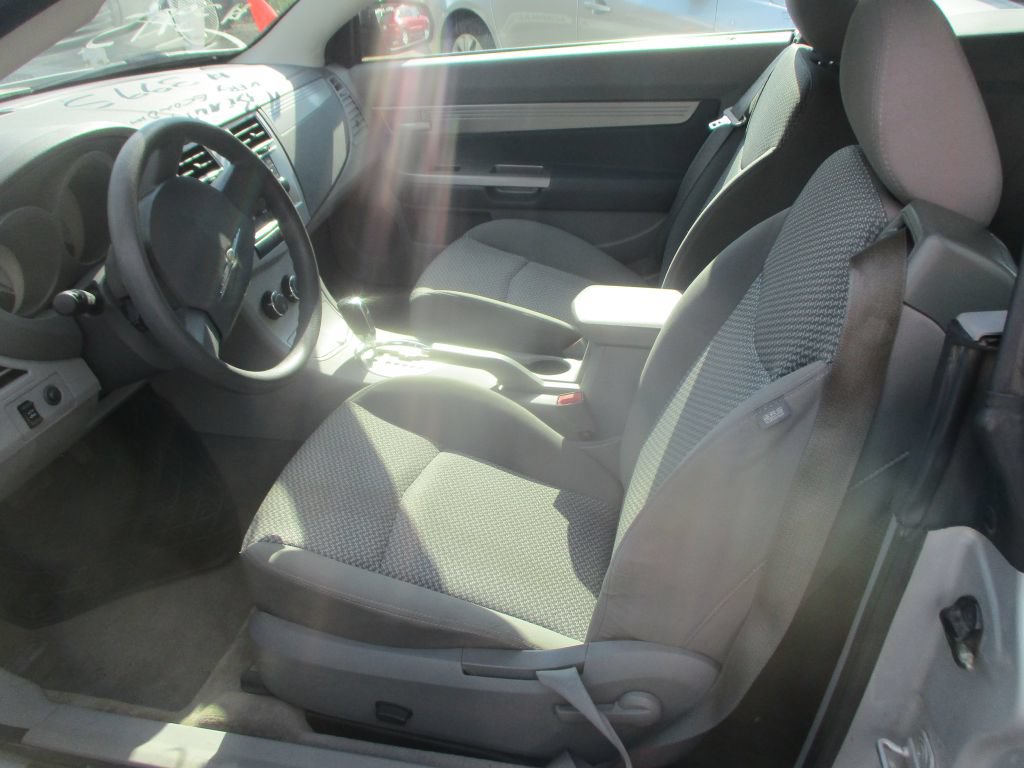 Used 2008 Chrysler Sebring LX FWD image 10