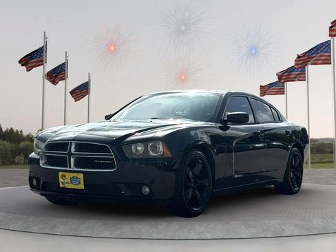 Used 2012 Dodge Charger R/T RWD image 1