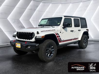 New 2026 Jeep Wrangler Unlimited Sport w/ Dual Top Group