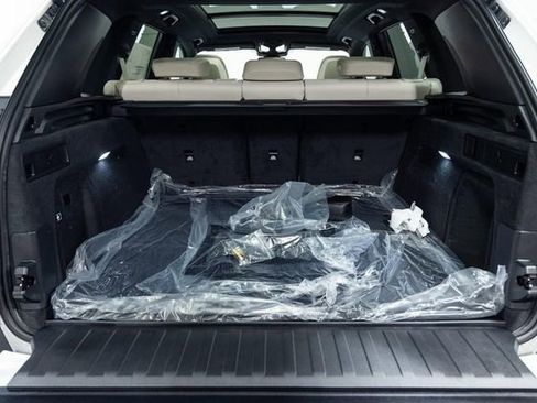 New 2026 BMW X5 xDrive40i AWD/4WD image 13