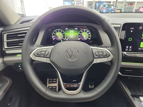 New 2026 Volkswagen Atlas Peak Edition AWD/4WD image 13