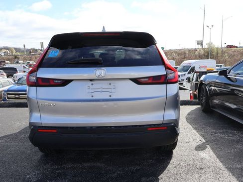Used 2025 Honda CR-V LX image 15