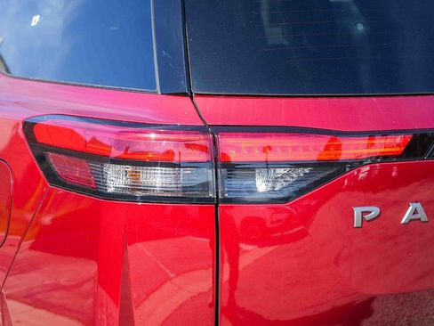 New 2026 Nissan Pathfinder SV image 10