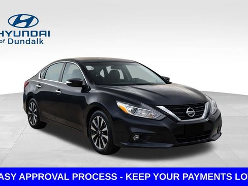 Used 2016 Nissan Altima 2.5 SL w/ 2.5 Technology Package FWD image 3