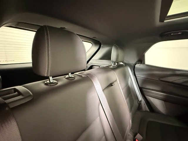 Used 2023 Chevrolet TrailBlazer ACTIV w/ Sun and Liftgate Package FWD image 23