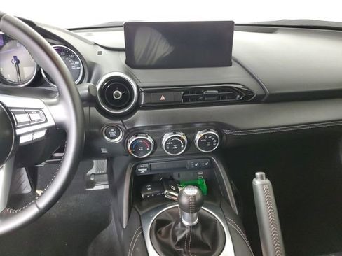 Used 2024 MAZDA MX-5 Miata RF Grand Touring image 21
