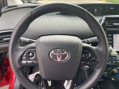 Used 2020 Toyota Prius XLE image 14