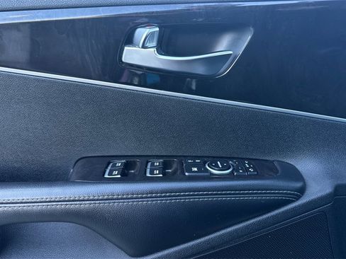 Used 2016 Kia Sorento EX w/ EX Premium Package image 11