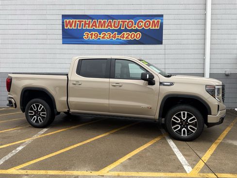 Used 2023 GMC Sierra 1500 AT4 w/ Technology Package image 3