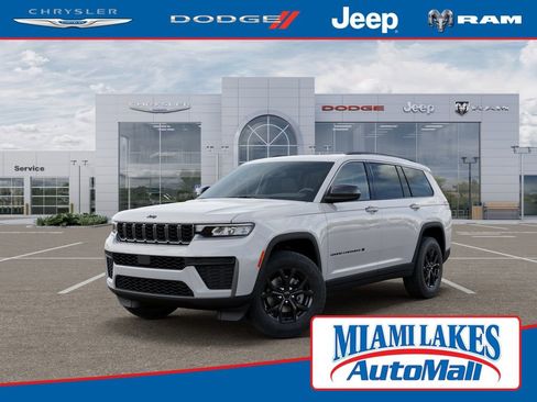 New 2026 Jeep Grand Cherokee L 2WD image 1