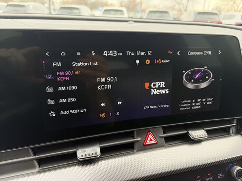 Used 2025 Kia Sportage SX Prestige image 18