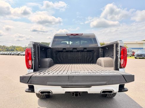 Used 2023 GMC Sierra 1500 Denali AWD/4WD image 13