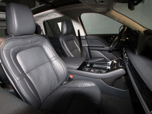 New 2026 Lincoln Aviator Reserve image 20