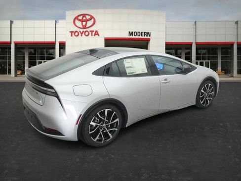 New 2026 Toyota Prius Plug-In Hybrid image 22