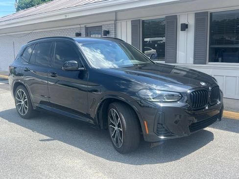 Used 2024 BMW X3 sDrive30i w/ Premium Package RWD image 4