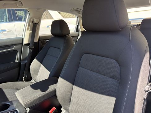 Certified 2024 Honda Civic LX image 25