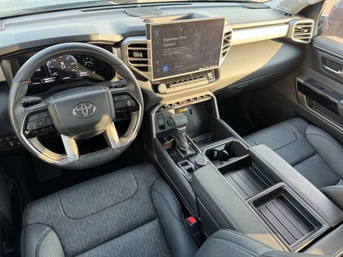 Used 2024 Toyota Tundra Limited AWD/4WD image 6
