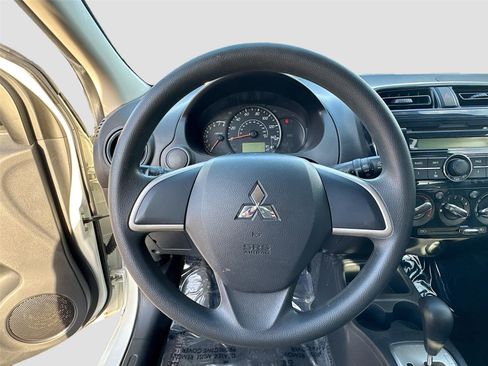 Used 2017 Mitsubishi Mirage ES image 11