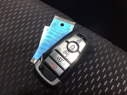 New 2026 Ford Escape SE w/ Class II Trailer Tow Package image 39