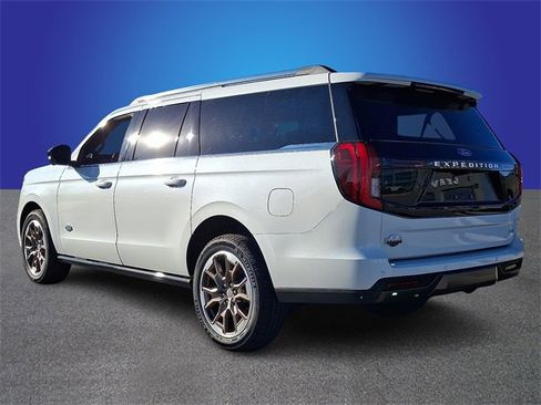 New 2025 Ford Expedition Max King Ranch image 4