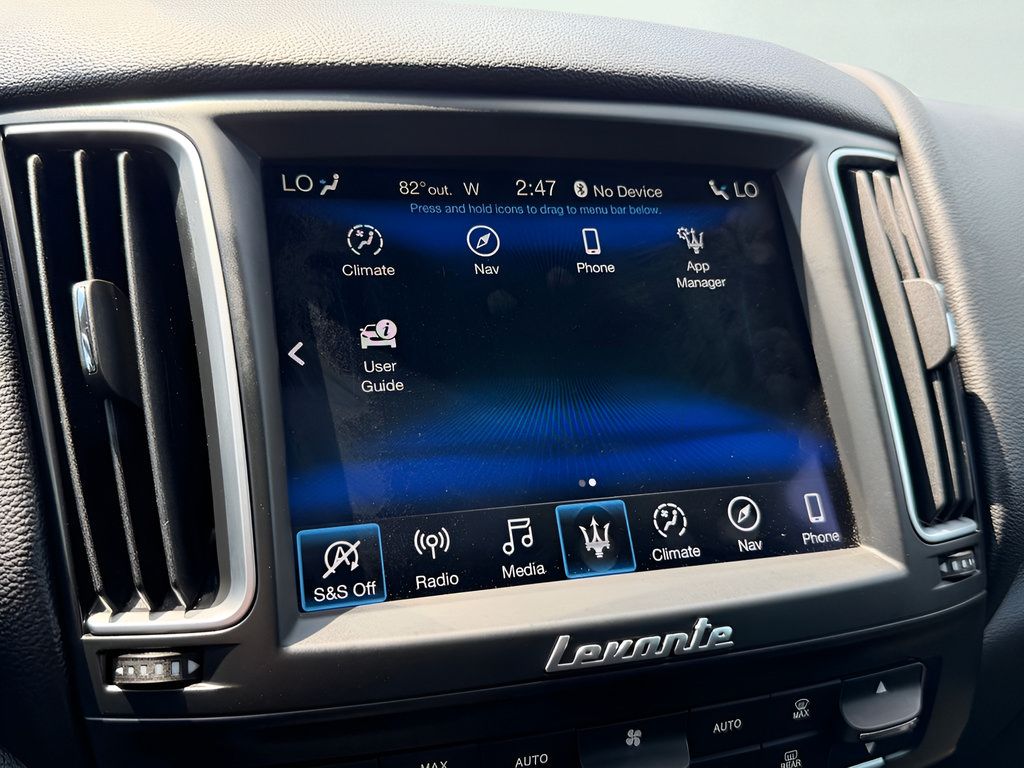 Used 2020 Maserati Levante AWD/4WD image 46