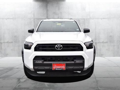 Used 2025 Toyota 4Runner 4WD image 4