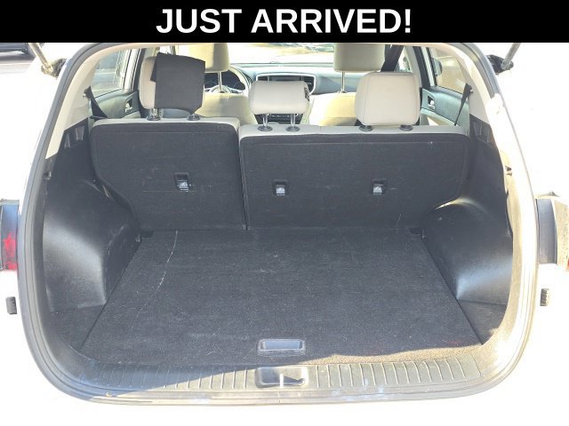 Used 2021 Kia Sportage LX FWD image 6