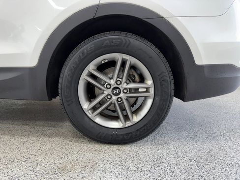 Used 2017 Hyundai Santa Fe Sport AWD/4WD image 13