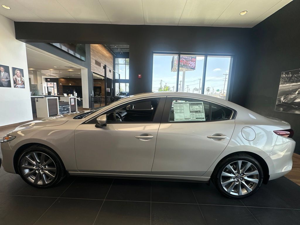 New 2026 MAZDA MAZDA3 2.5 S Sedan w/ Preferred Pkg FWD image 4