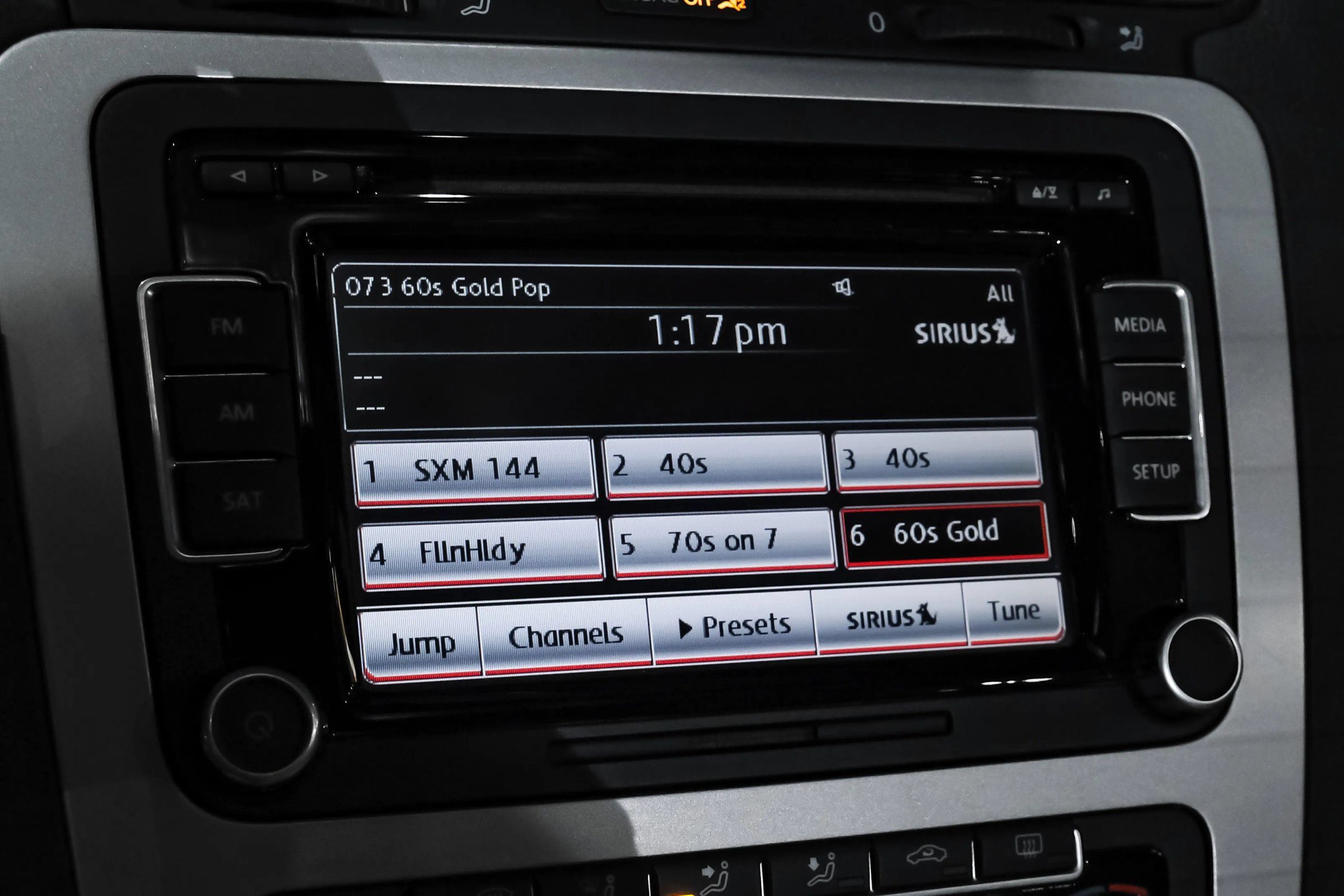 Used 2012 Volkswagen Eos Komfort FWD image 23