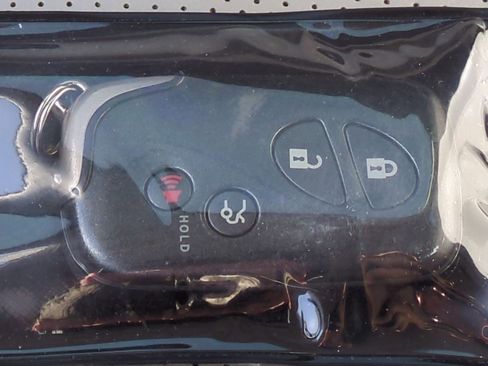 Used 2013 Lexus IS 250 image 34