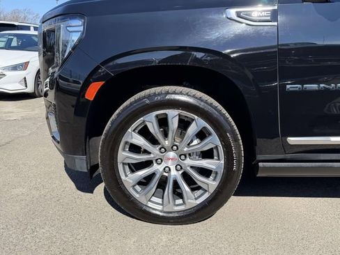 Certified 2021 GMC Yukon XL Denali w/ Denali Premium Package image 8