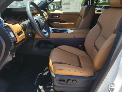 New 2026 Nissan Armada SL AWD/4WD image 19