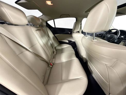 Used 2018 Acura ILX w/ Technology Plus Package image 44