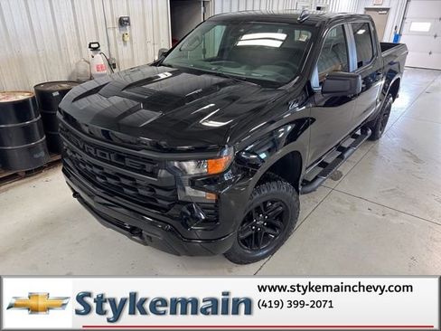 Used 2022 Chevrolet Silverado 1500 Custom Trail Boss w/ Midnight Edition image 30