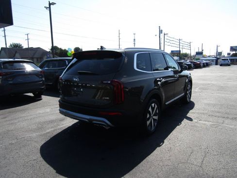 Used 2021 Kia Telluride S AWD/4WD image 8