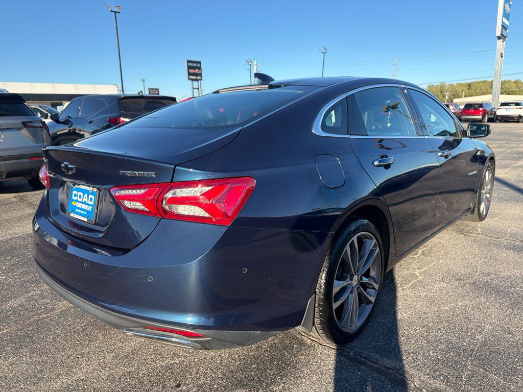 Used 2020 Chevrolet Malibu Premier FWD image 3