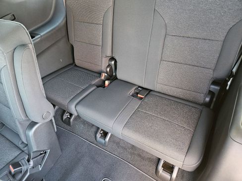 New 2026 Chevrolet Traverse LT image 26